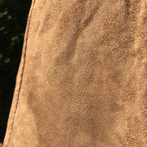 A&F Tan Suede Skirt - Picture 5 of 5